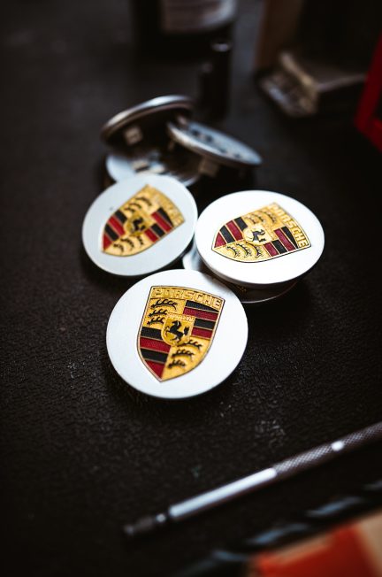 porsche badges